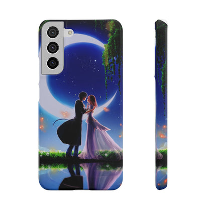 Moonlit Lovers Scene with Crescent Moon Case